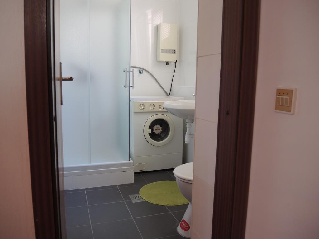 Apartman Teatro *
